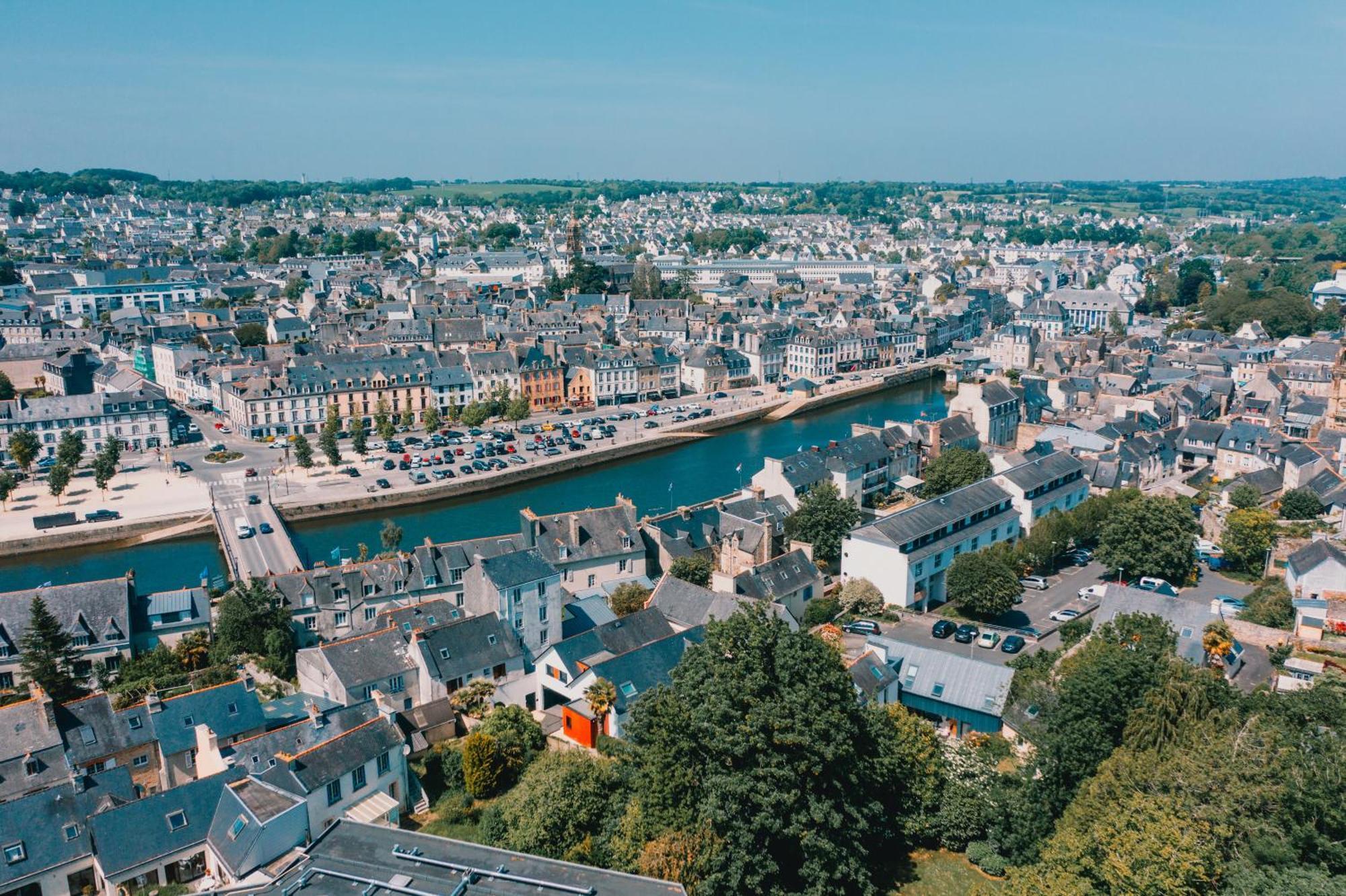 Le Clos Du Pontic Logis et Cit'Hotel Landerneau Extérieur photo