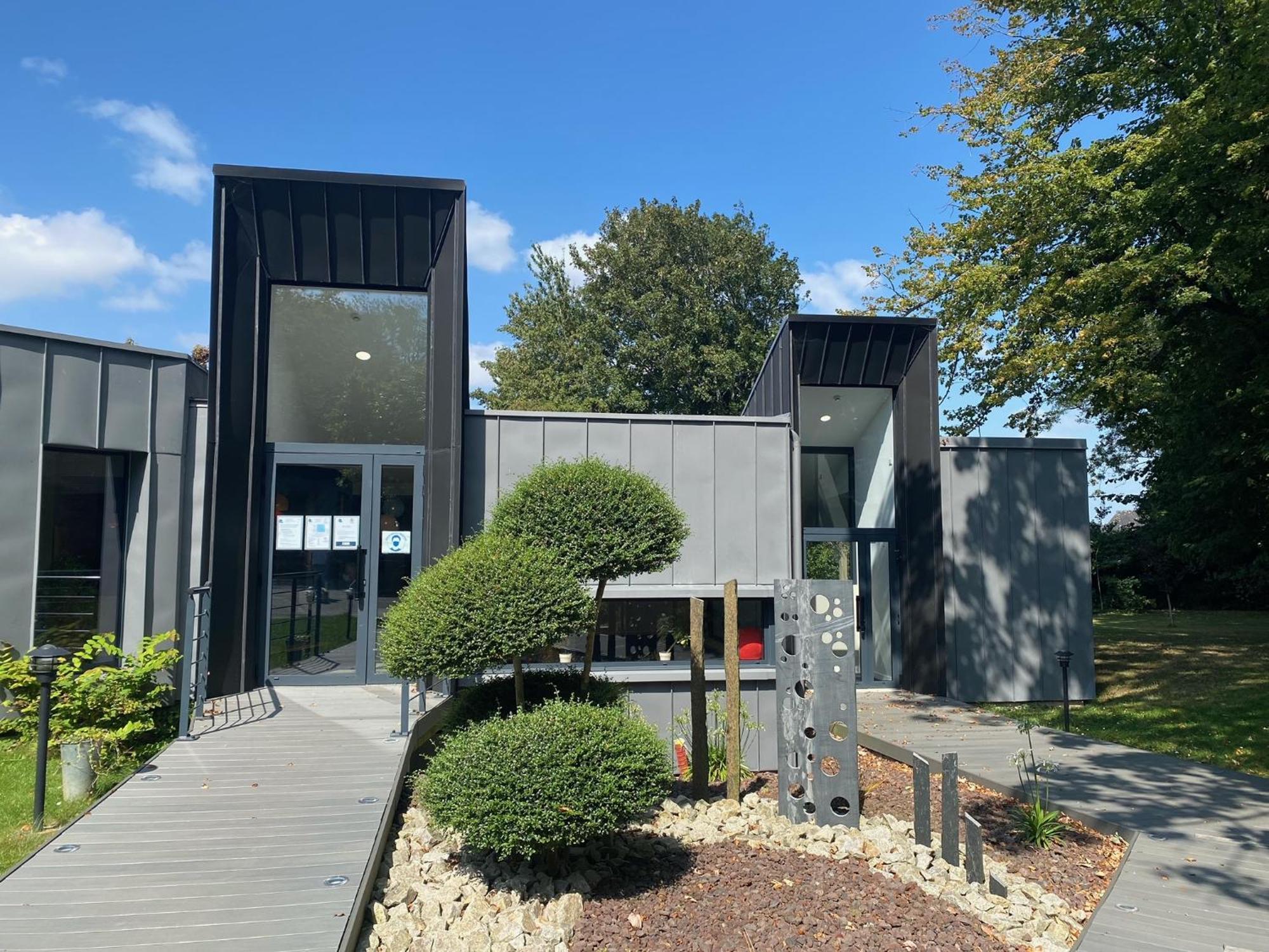 Le Clos Du Pontic Logis et Cit'Hotel Landerneau Extérieur photo